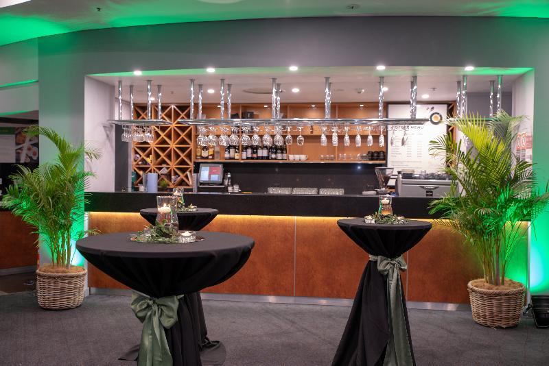 Отель Crowne Plaza Sydney Airport By Ihg Экстерьер фото